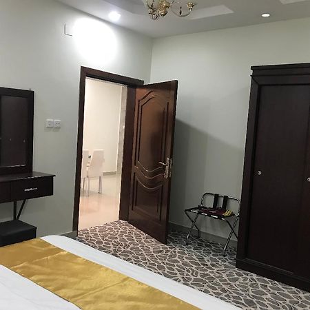 Hayat Al Qurayyat Hotel-Apartments Εξωτερικό φωτογραφία